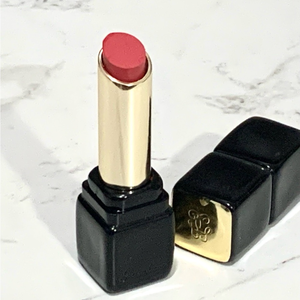 Guerlain Kisskiss Lipstick - 219 Tender Rose